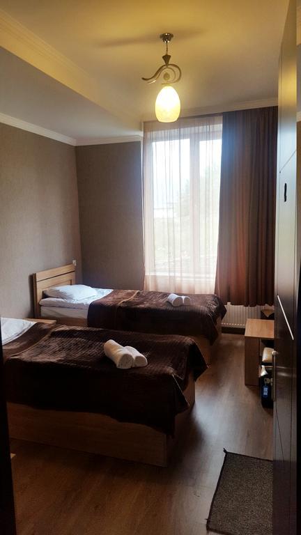 Hotel Tower Kazbegi Exterior foto