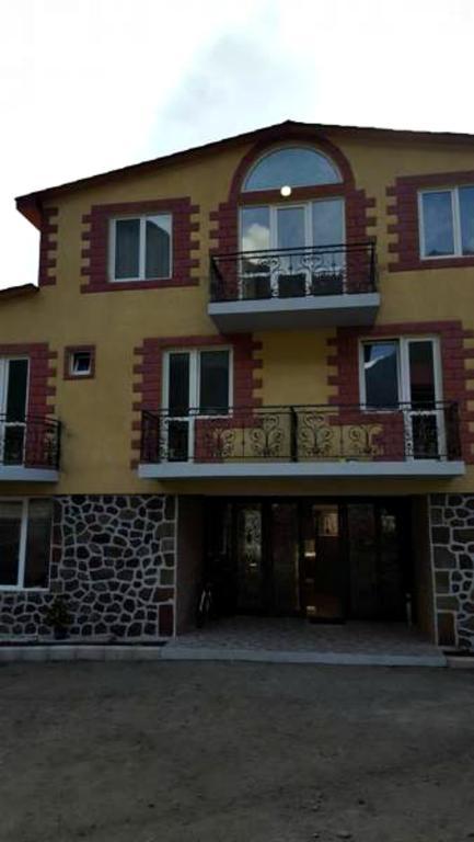 Hotel Tower Kazbegi Exterior foto